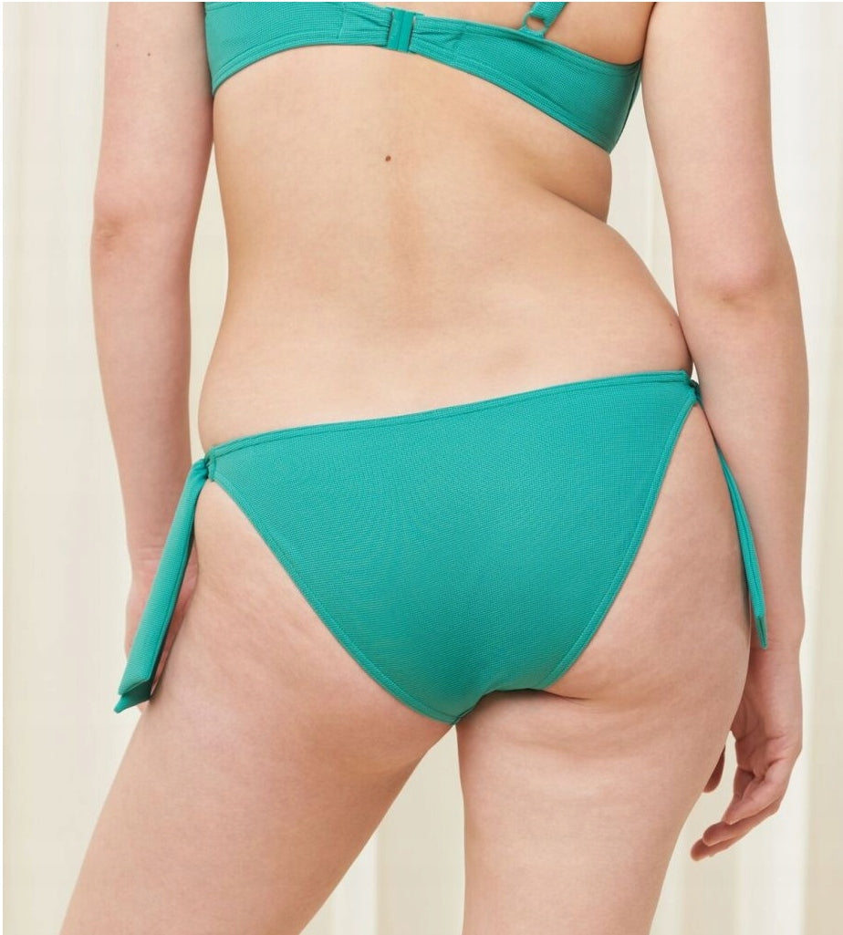 Majtki Kąpielowe TRIUMPH Dół Bikini Summer Glow Tai 46 3XL Figi Wiązane